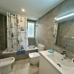 Penthouse Μαρμπέλλα